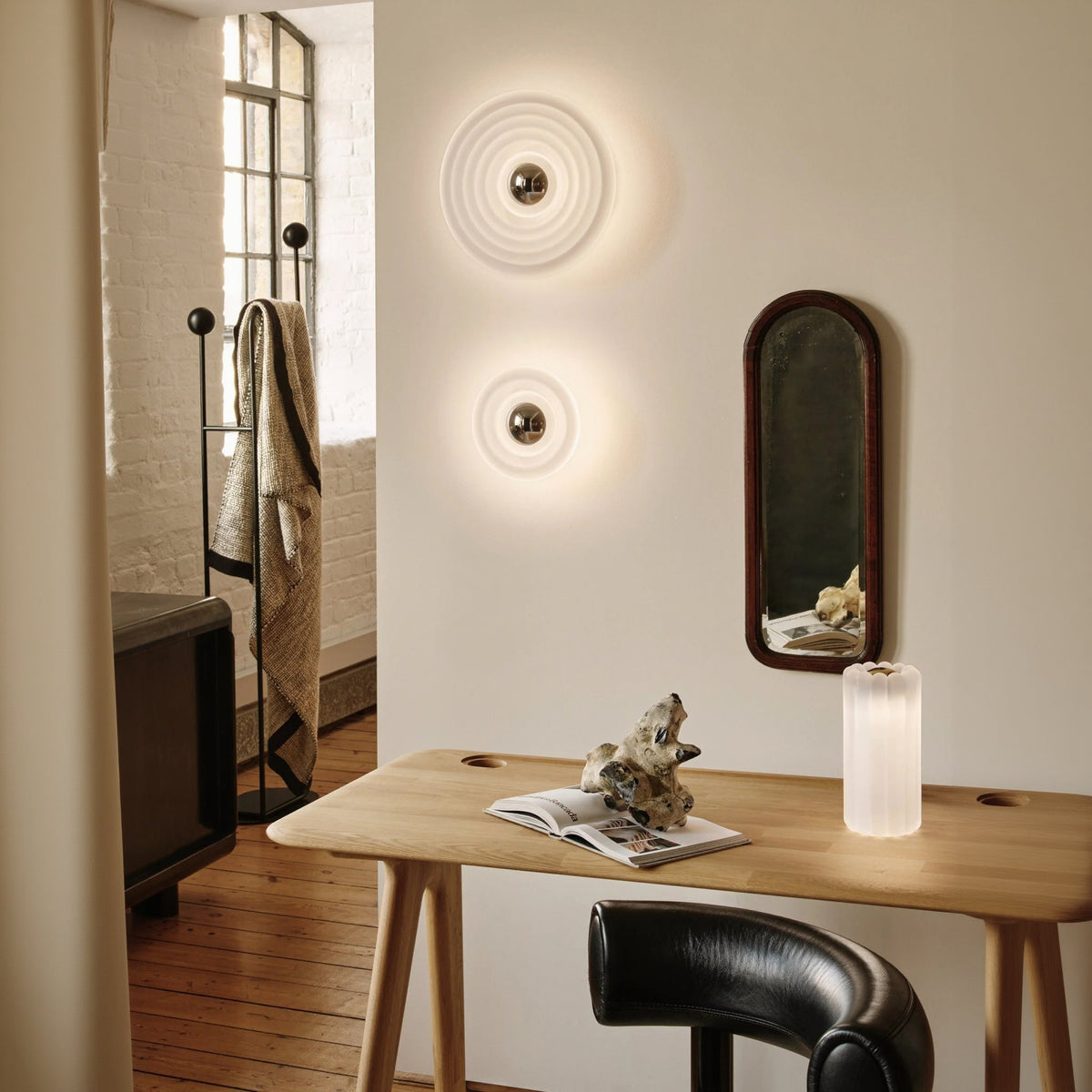 Press Table Light