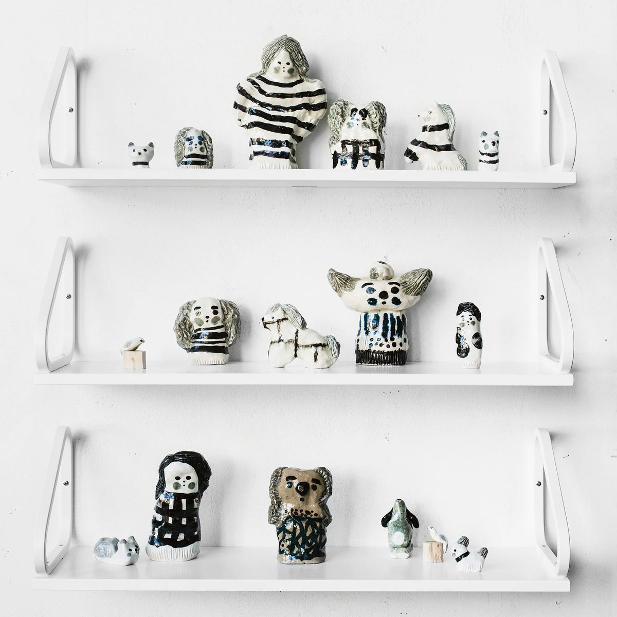 112B Wall Shelf