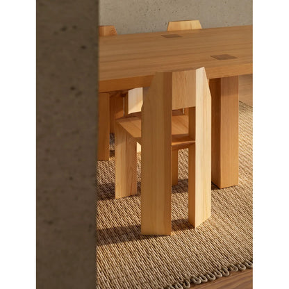 Min Chair