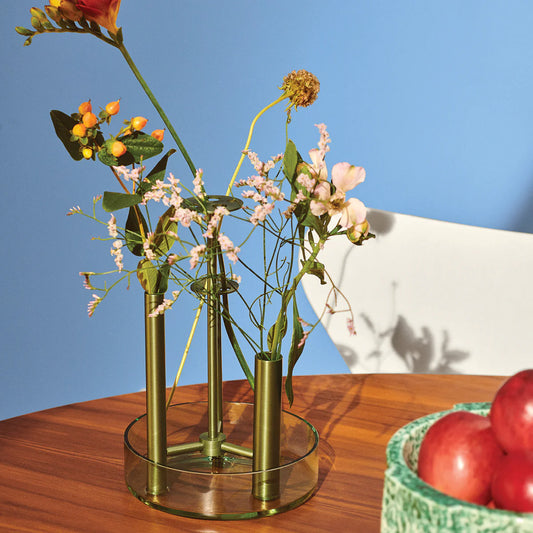 Ikeru Vase